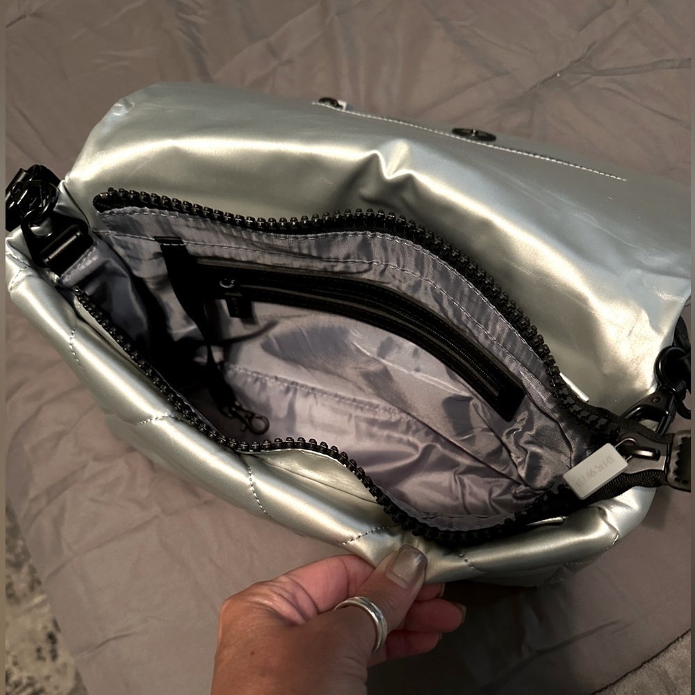 Shawn Killinger & IHKWIP Silver Quilted Shoulder Bag - Picture 3 of 6